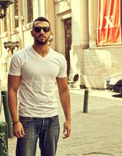 Gallery_v-neck